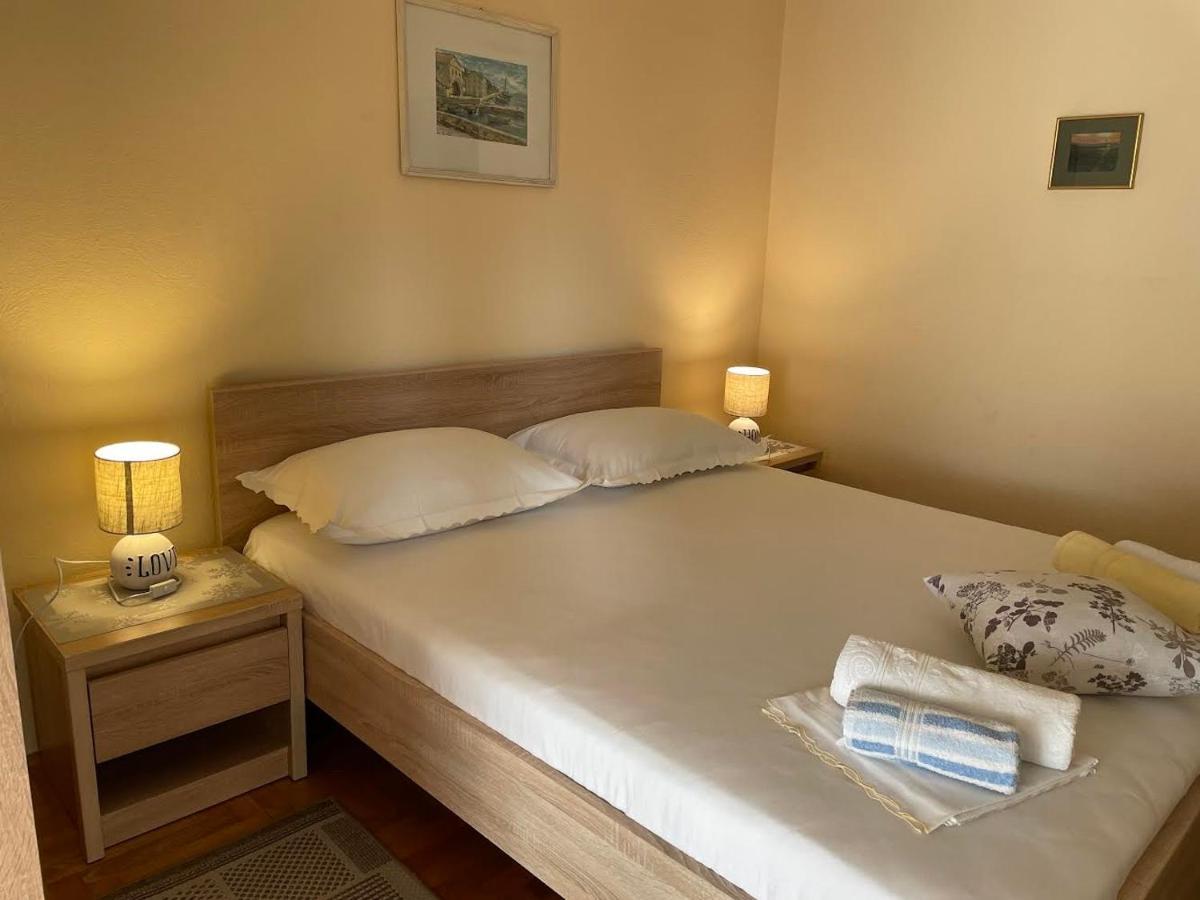 Apartments Gordana Buzolic Hvar Town Zewnętrze zdjęcie